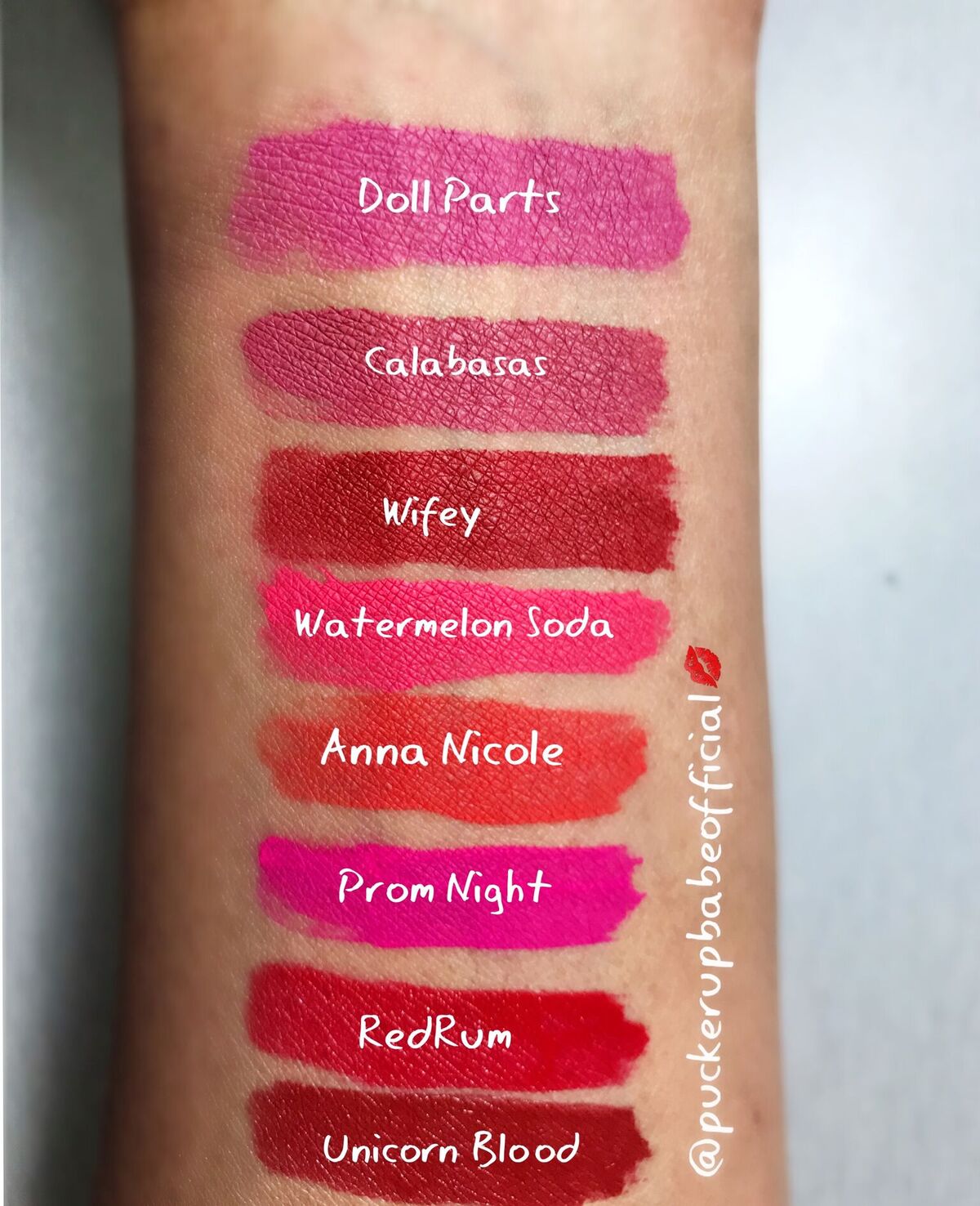 Jeffree Star Red and Pink Mini Bundle Swatch