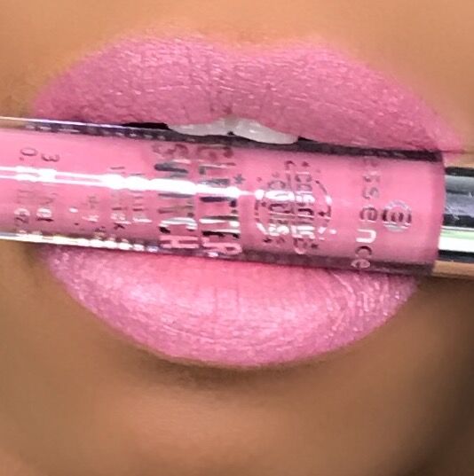 Essence Cosmic Cuties Glitter Switch Liquid Lipstick in Glittery Rose