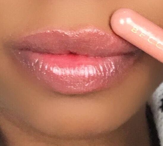 Becca X Chrissy Teigen Lip Icing Glow Gloss Creme Brulee